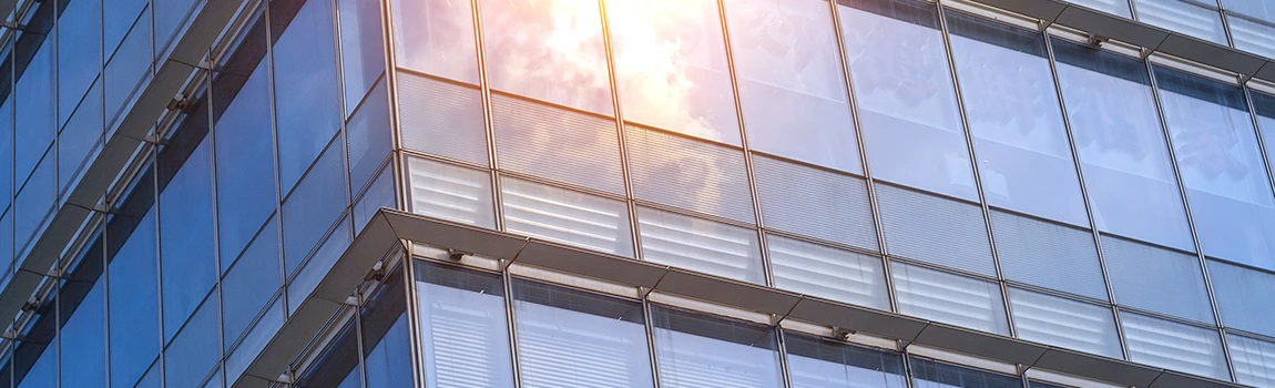 UV-Resistant Glass Experts&nbsp;in DeBary, FL